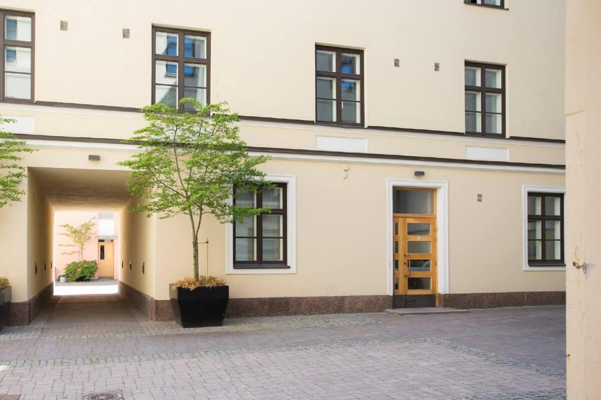 2Ndhomes Cozy And Quiet 2Br Apartment By The Esplanade Park Helsinki Exterior photo